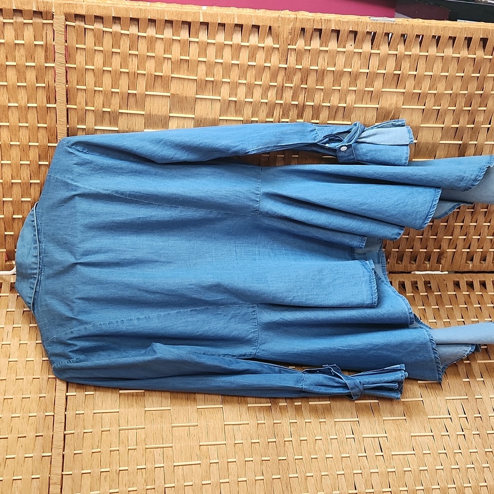 Fall, Spring High Low Button-Up Chambray Collard … - image 3